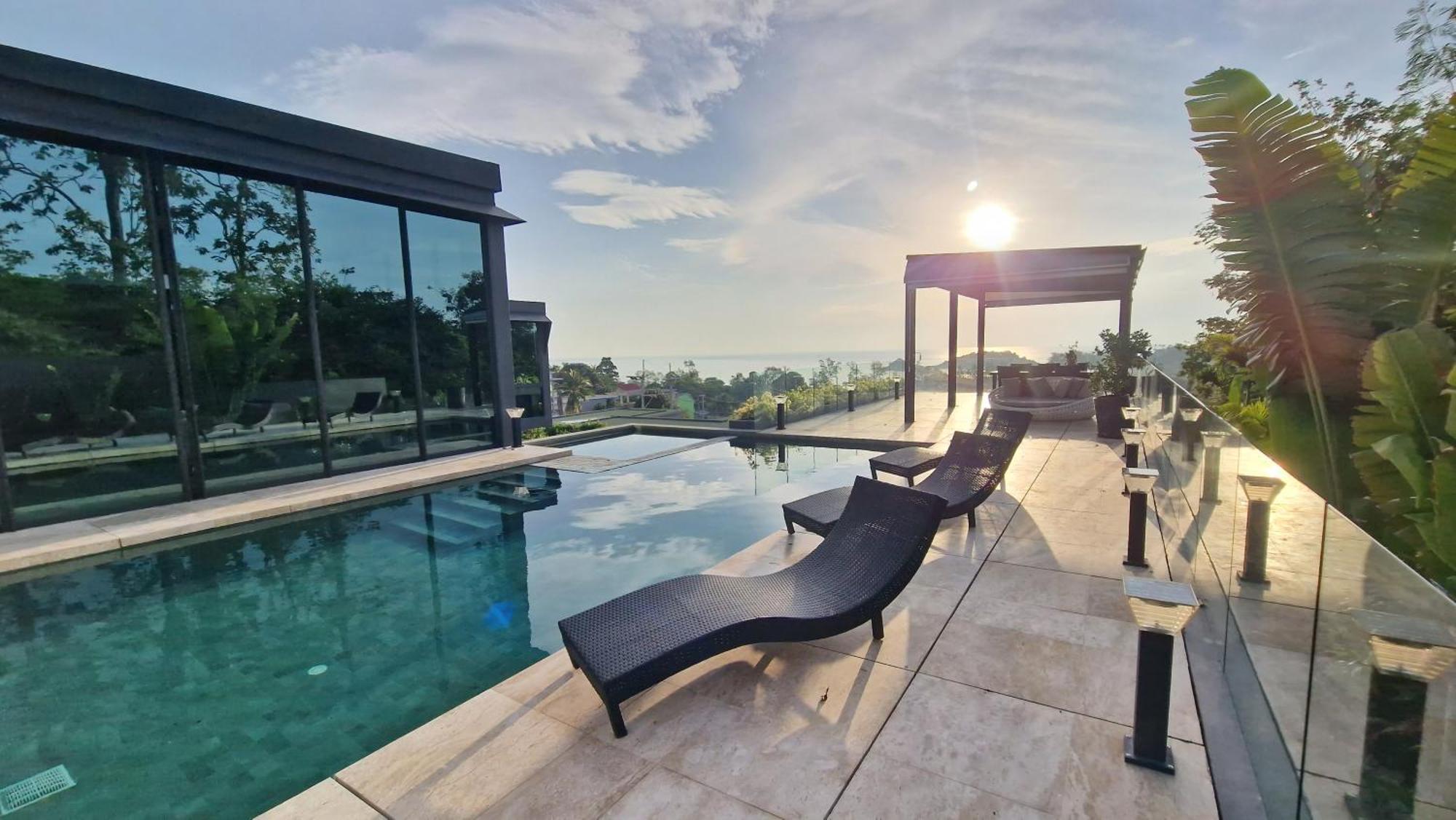 Villa Obsidian, With Staff, Sea View And Walk To Choeng Mon Beach Dış mekan fotoğraf